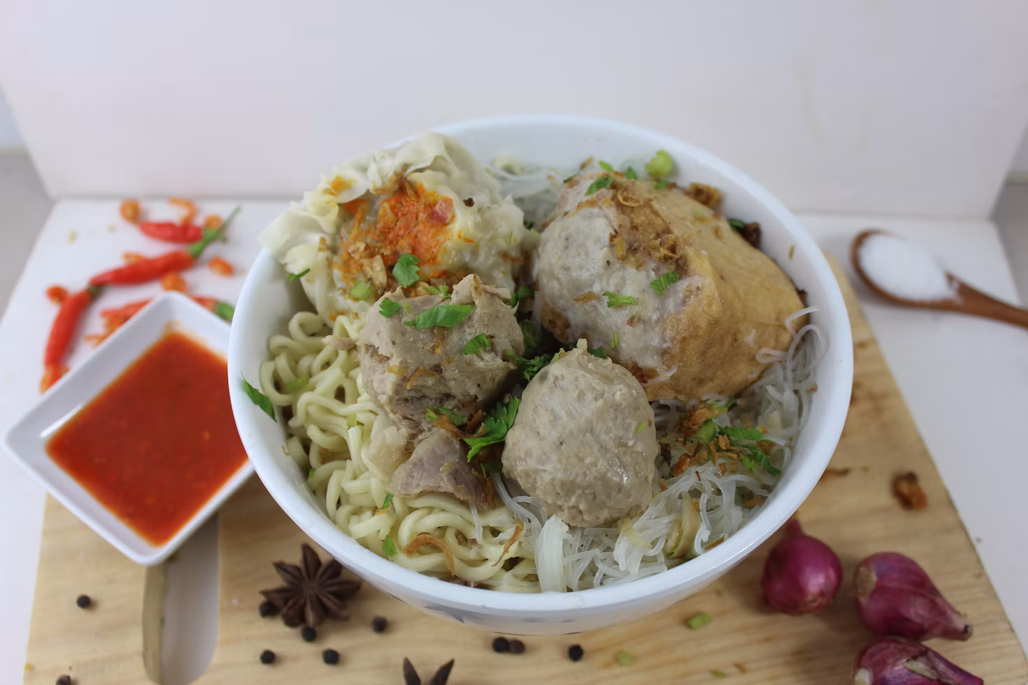 Resep Bakso Homemade: Kenikmatan Makanan Rakyat yang Selalu Dirindukan