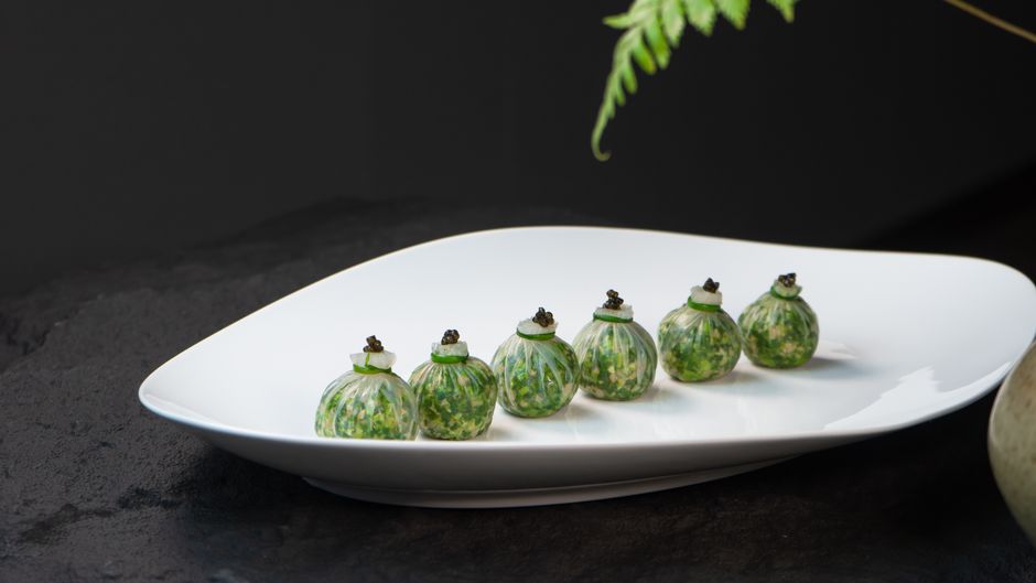 Signature dish Alinea