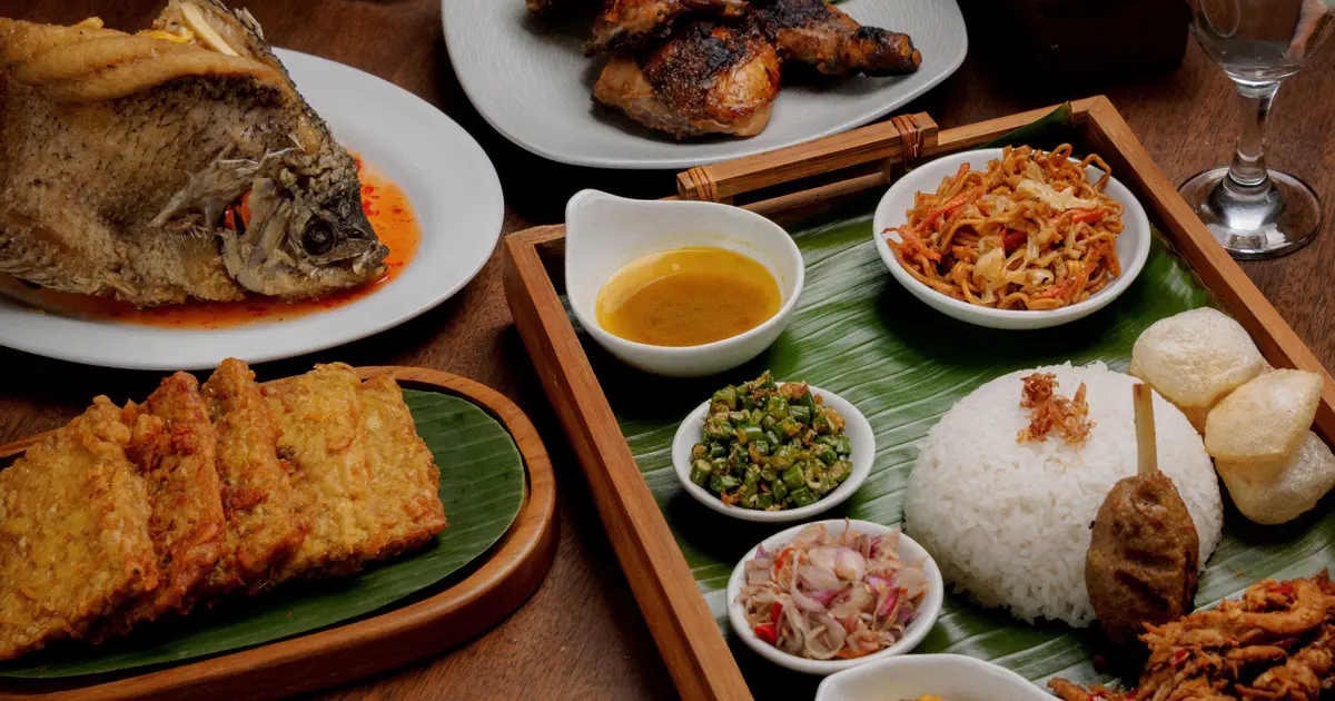Review Bebek Goreng Madura di Bebek Goreng H. Slamet, Madura: Wajib Coba! Hidden Gem Kuliner Nusantara yang Bikin Nagih