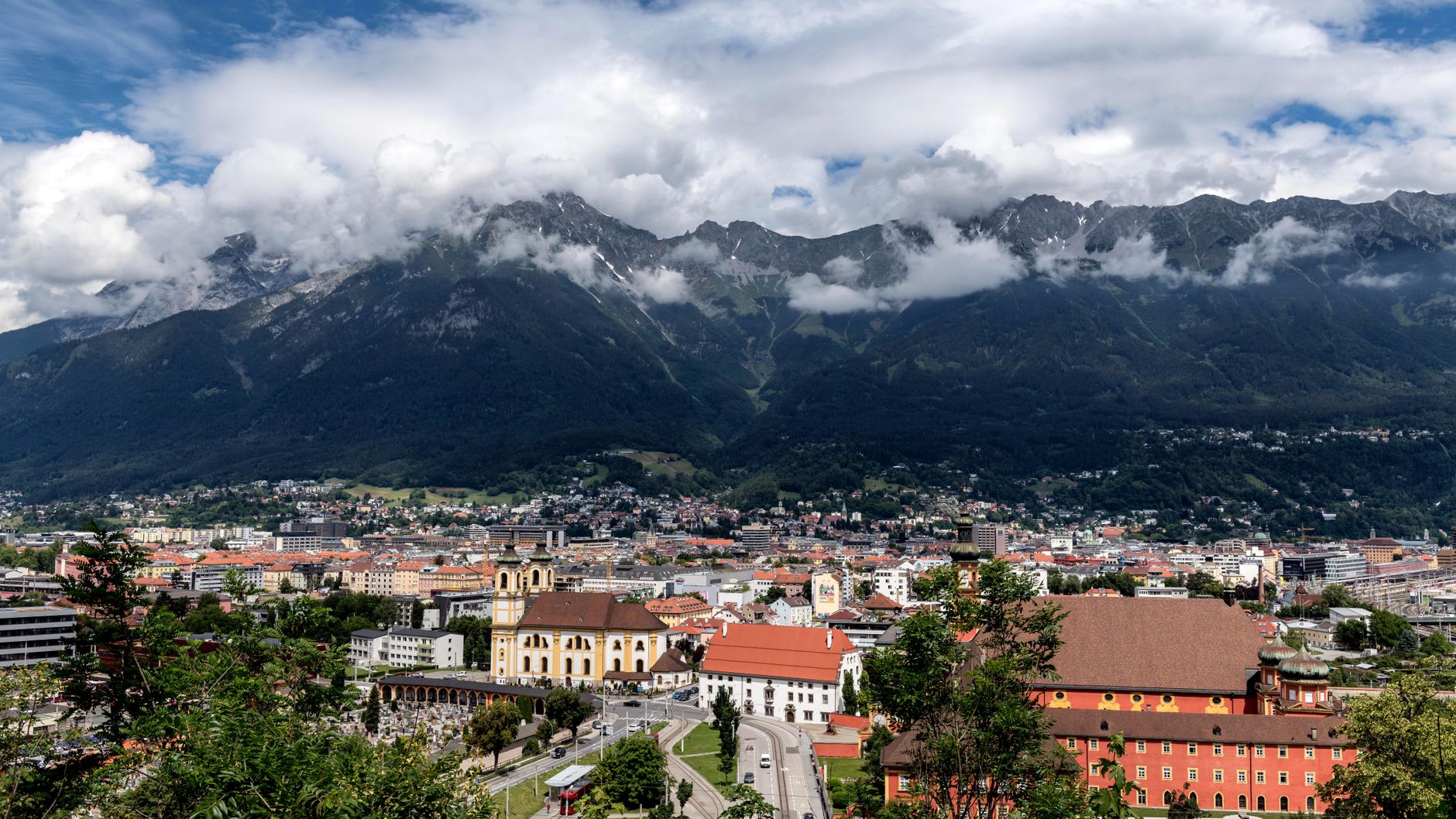 Panduan Lengkap Goldener Adler Innsbruck: Restaurant Tyrolean Terbaik 2026