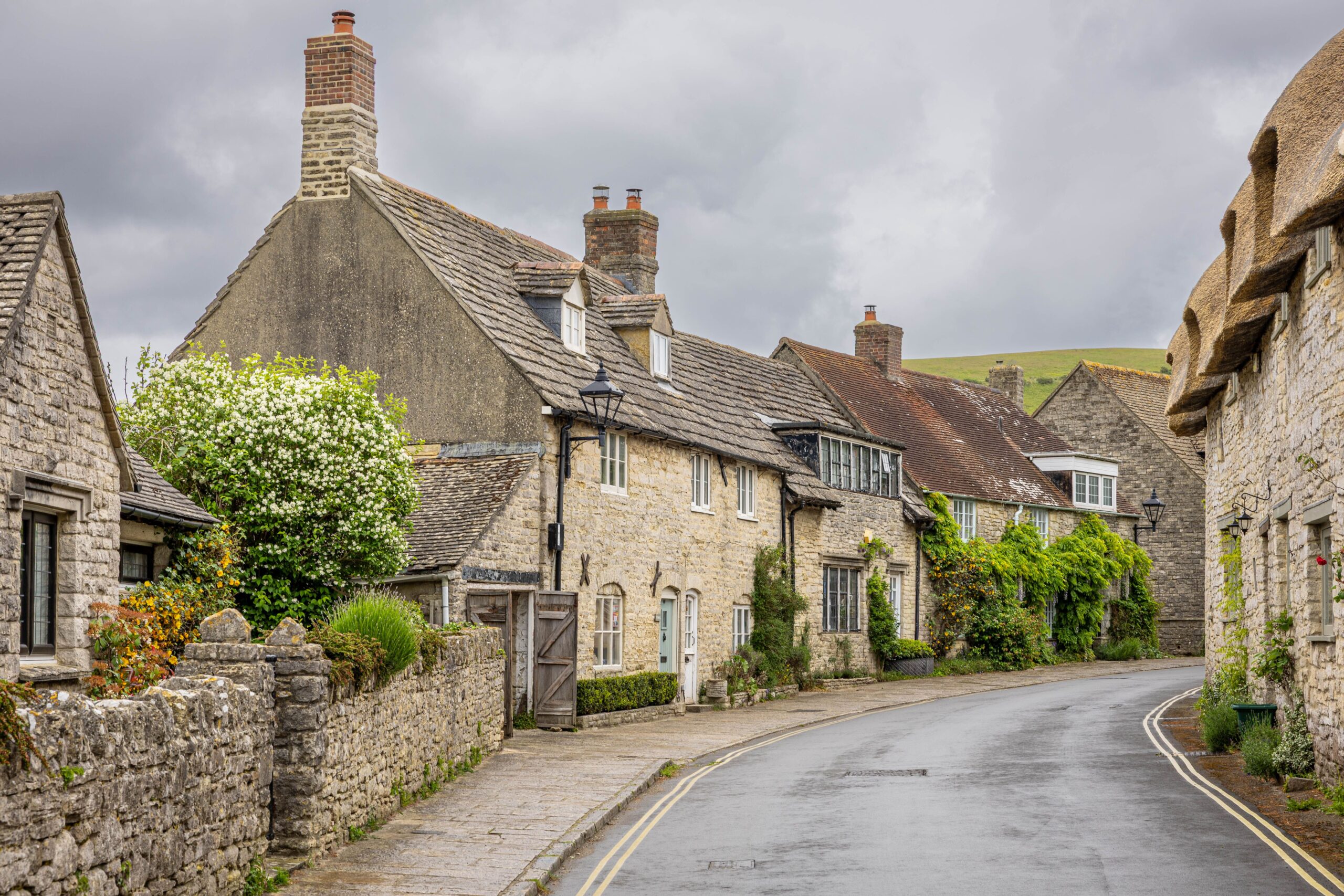 Discovering Trendy english bakery bun|Cafe: Sally Lunn’s in Bath