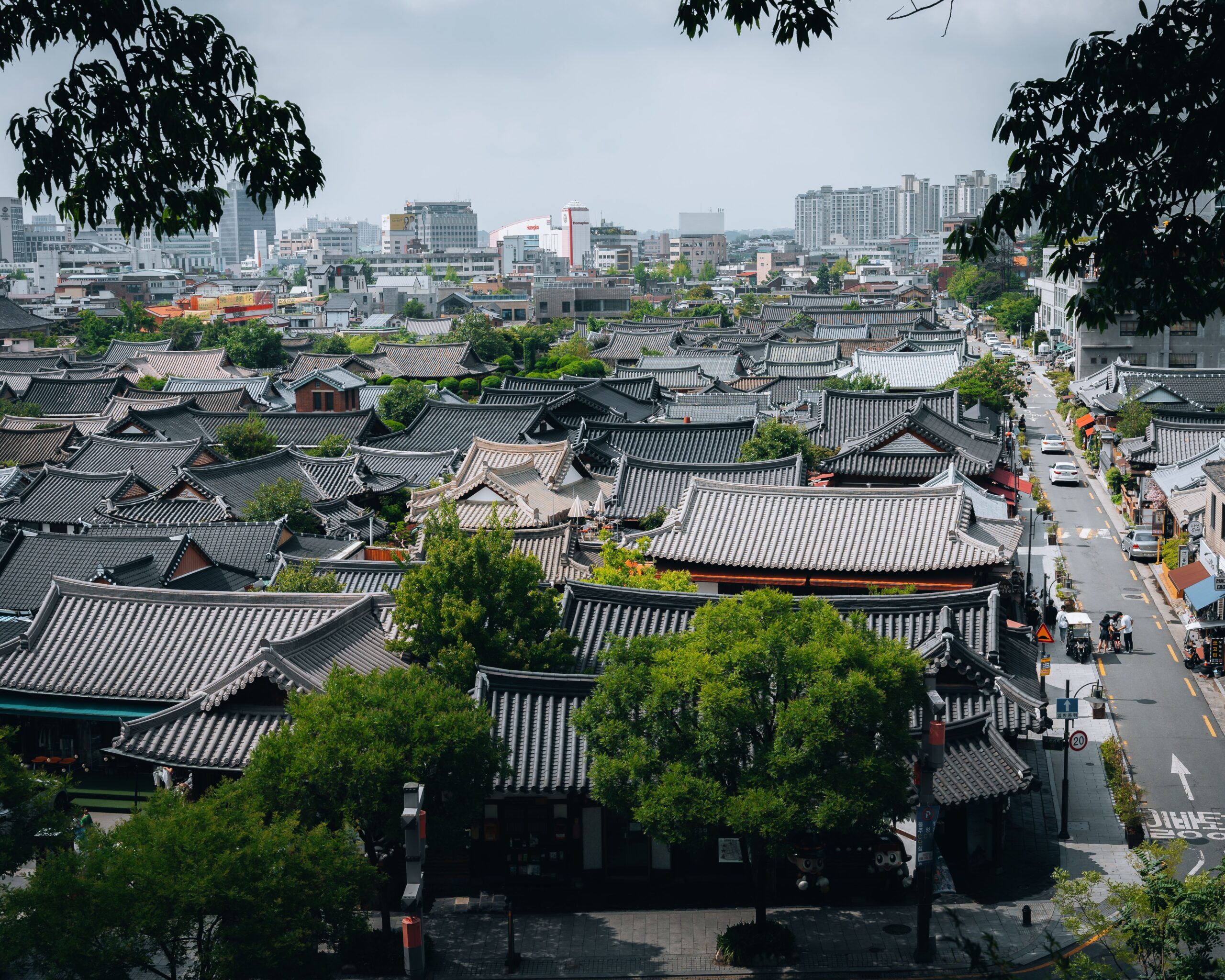 Discover Jeonju’s Best Jeonju Traditional Food: Trendy Korea Food Review and Travel Guide 2026