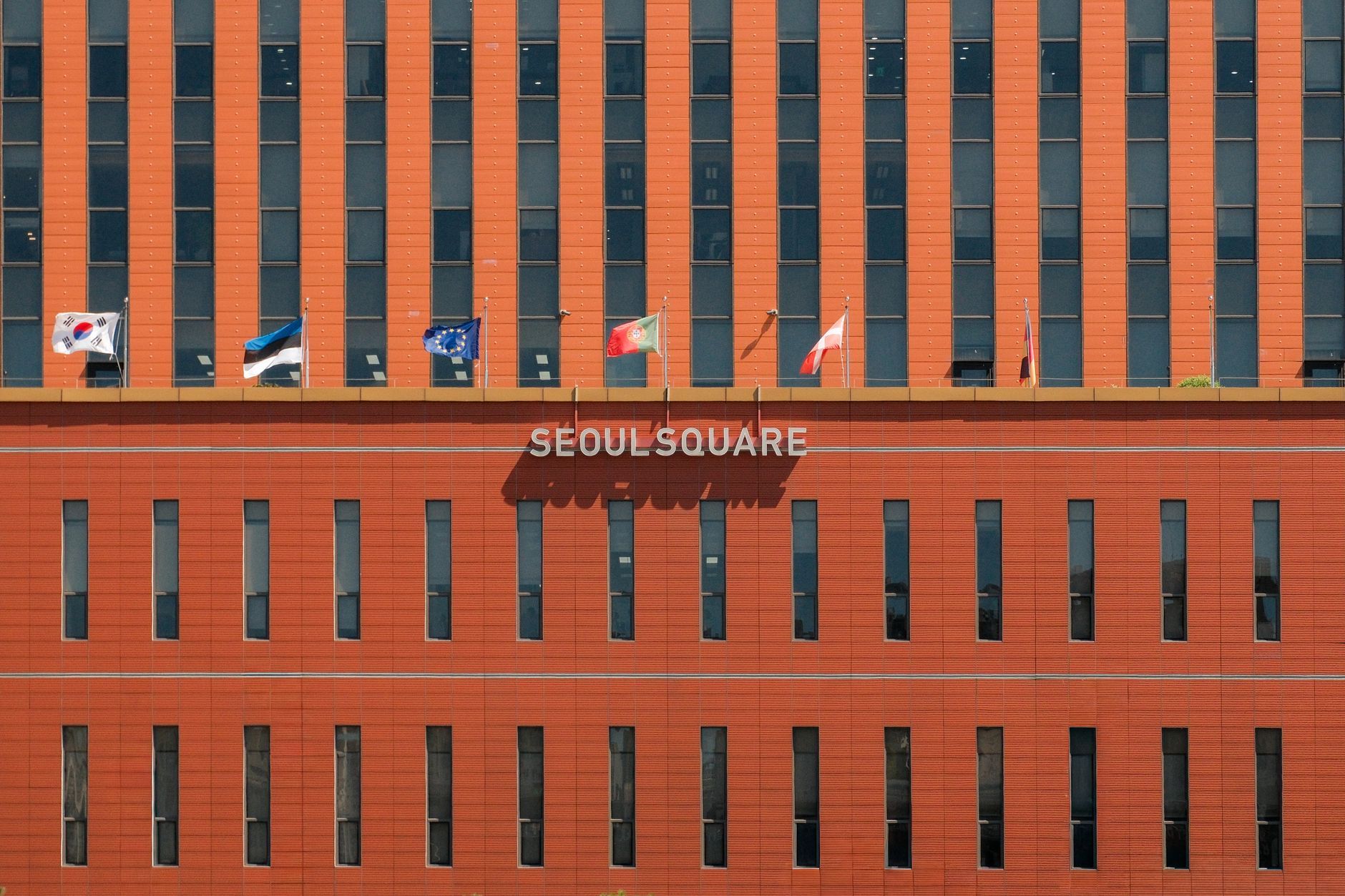 Mingles Seoul Info Hub: Menu, Reservations, Tips 2026