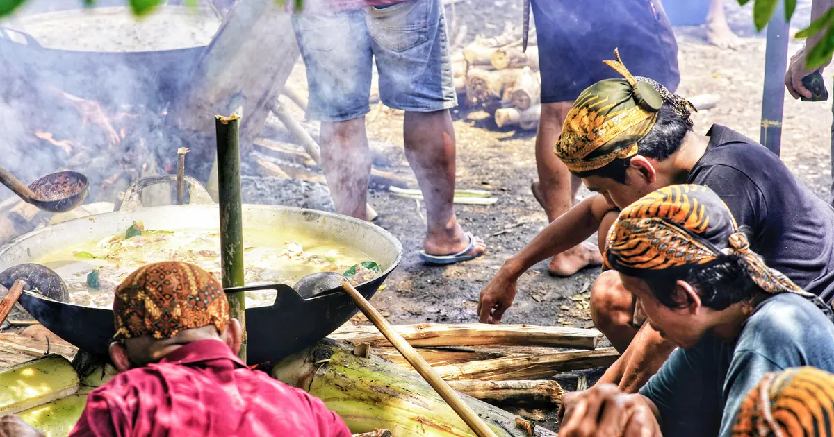 Papeda Rasa, Ambon: Review Papeda Sagu Ambon Autentik! Cocok Buat Hangout Sama Teman atau Keluarga