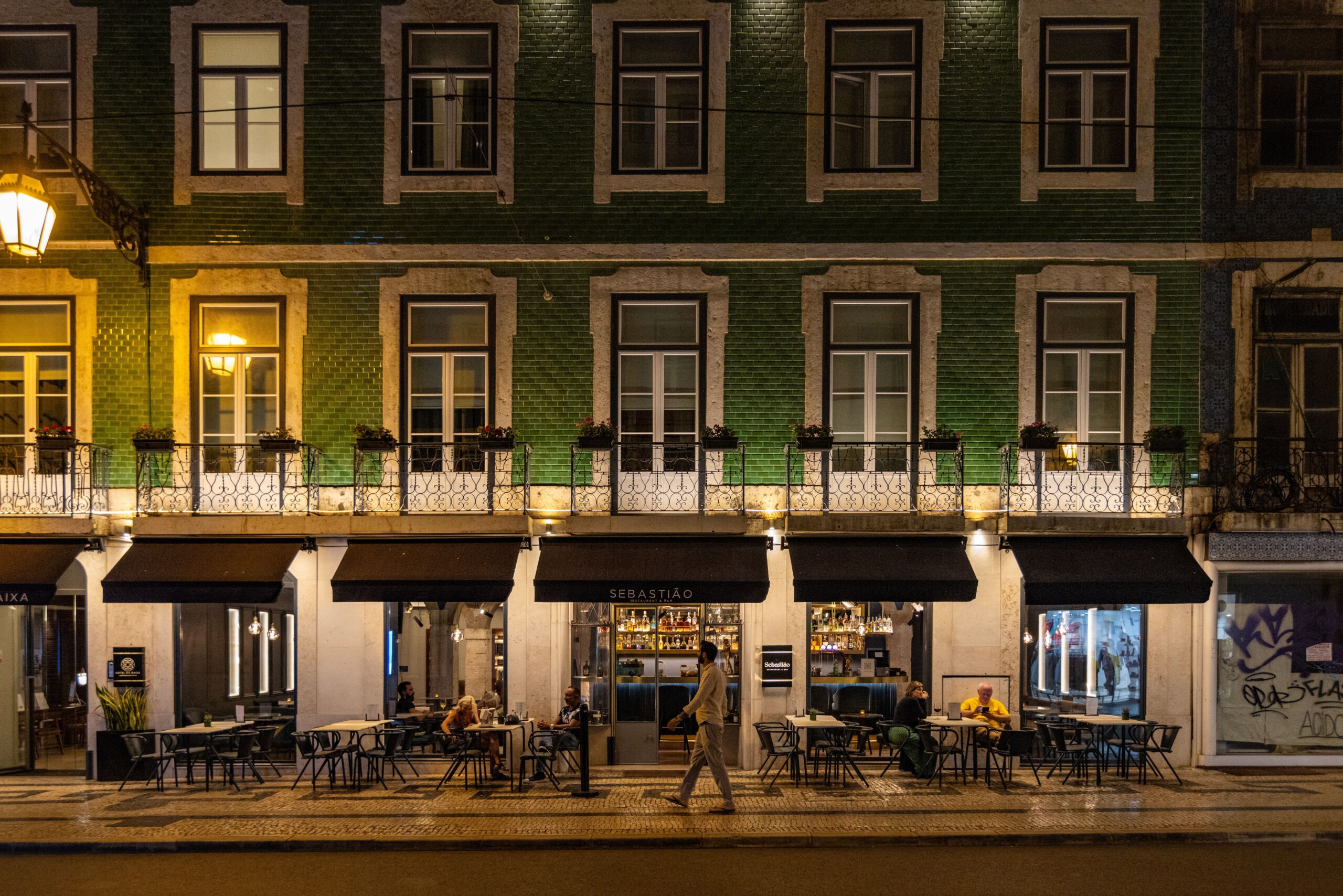 Time Out Market in Lisbon: A Trendy Portuguese Dining Experience Review