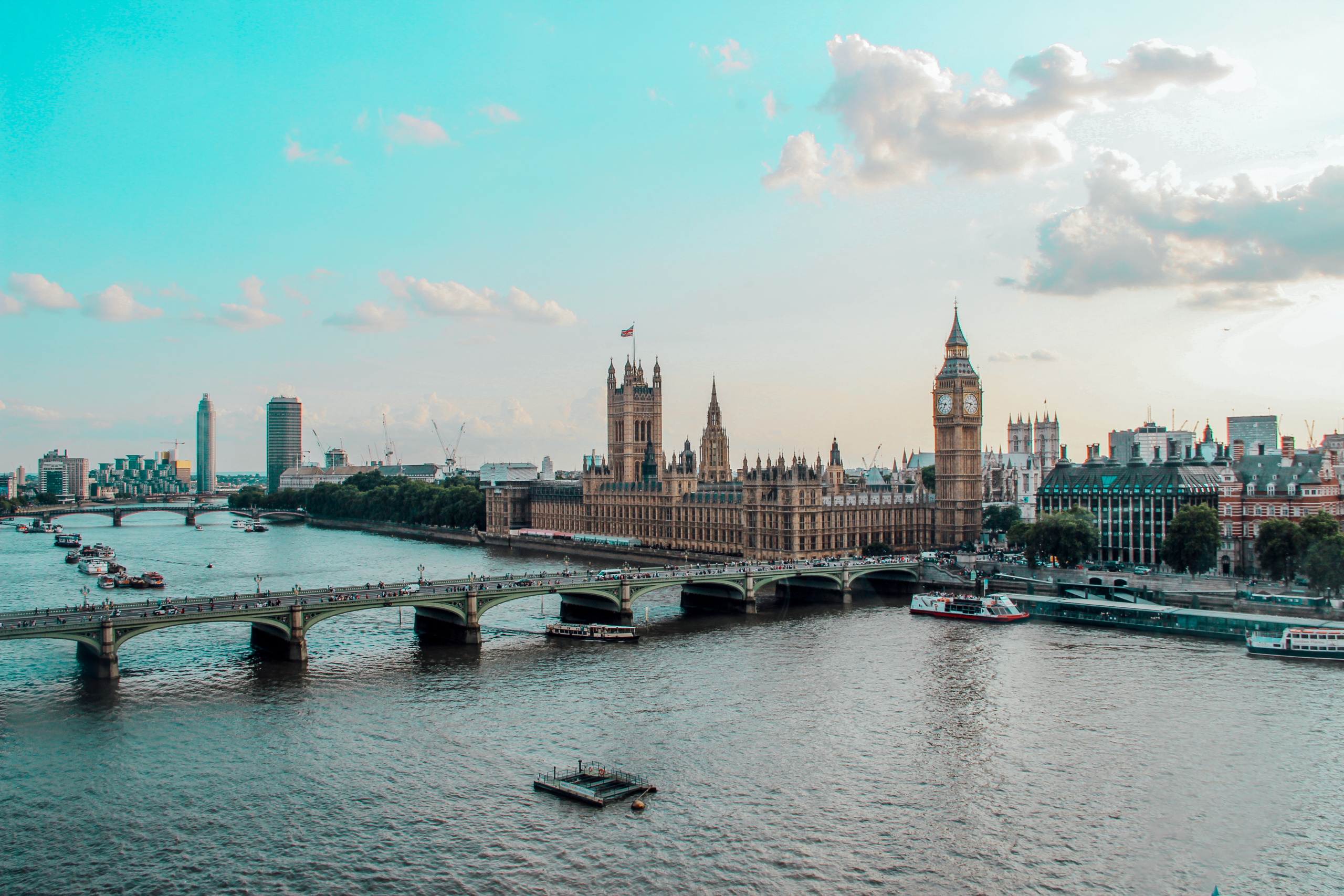 Thames River View – London’s Hidden Culinary Gem: A Comprehensive Restaurant Review