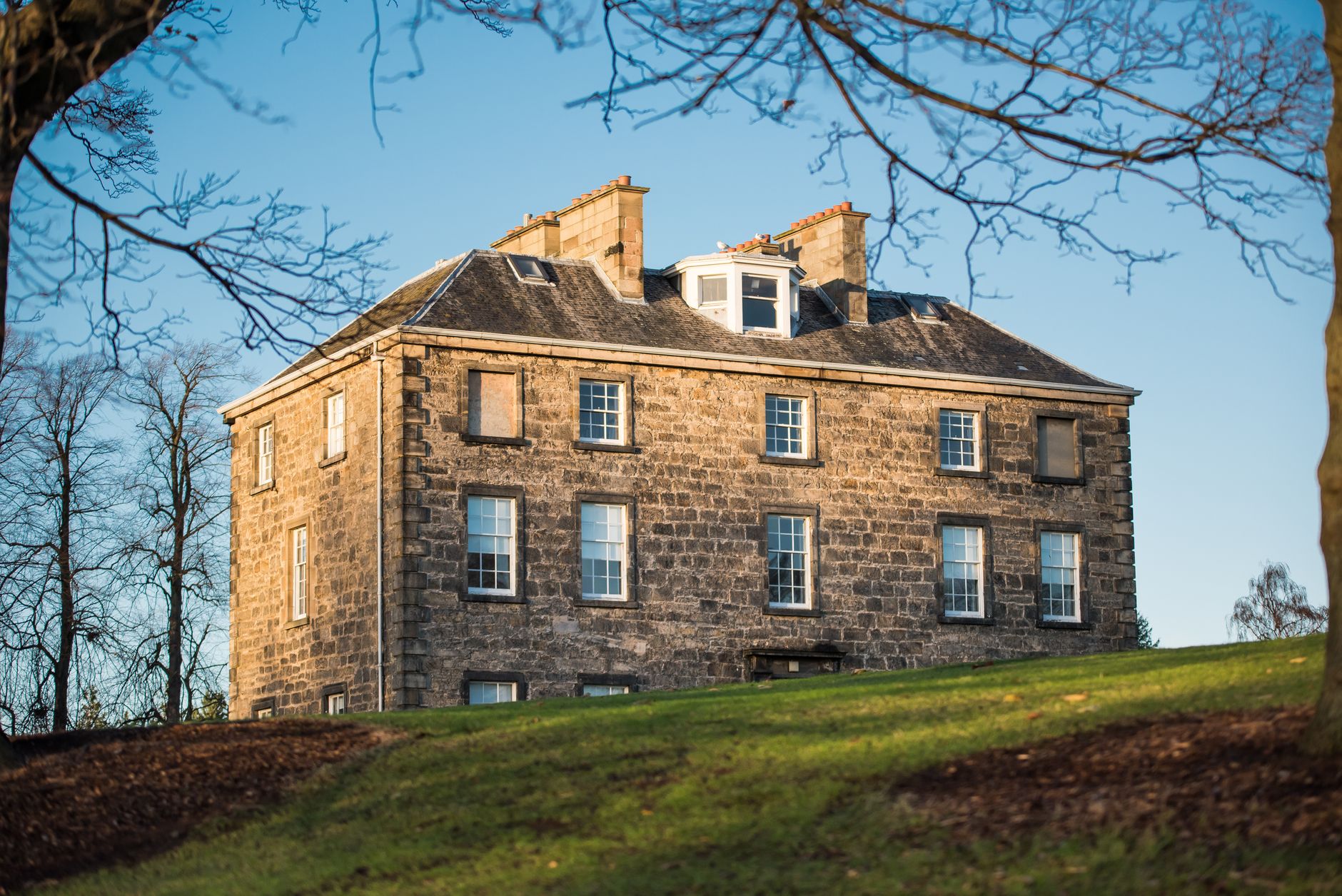 The Kitchin Edinburgh: Restoran Michelin Star dengan View Pelabuhan Leith