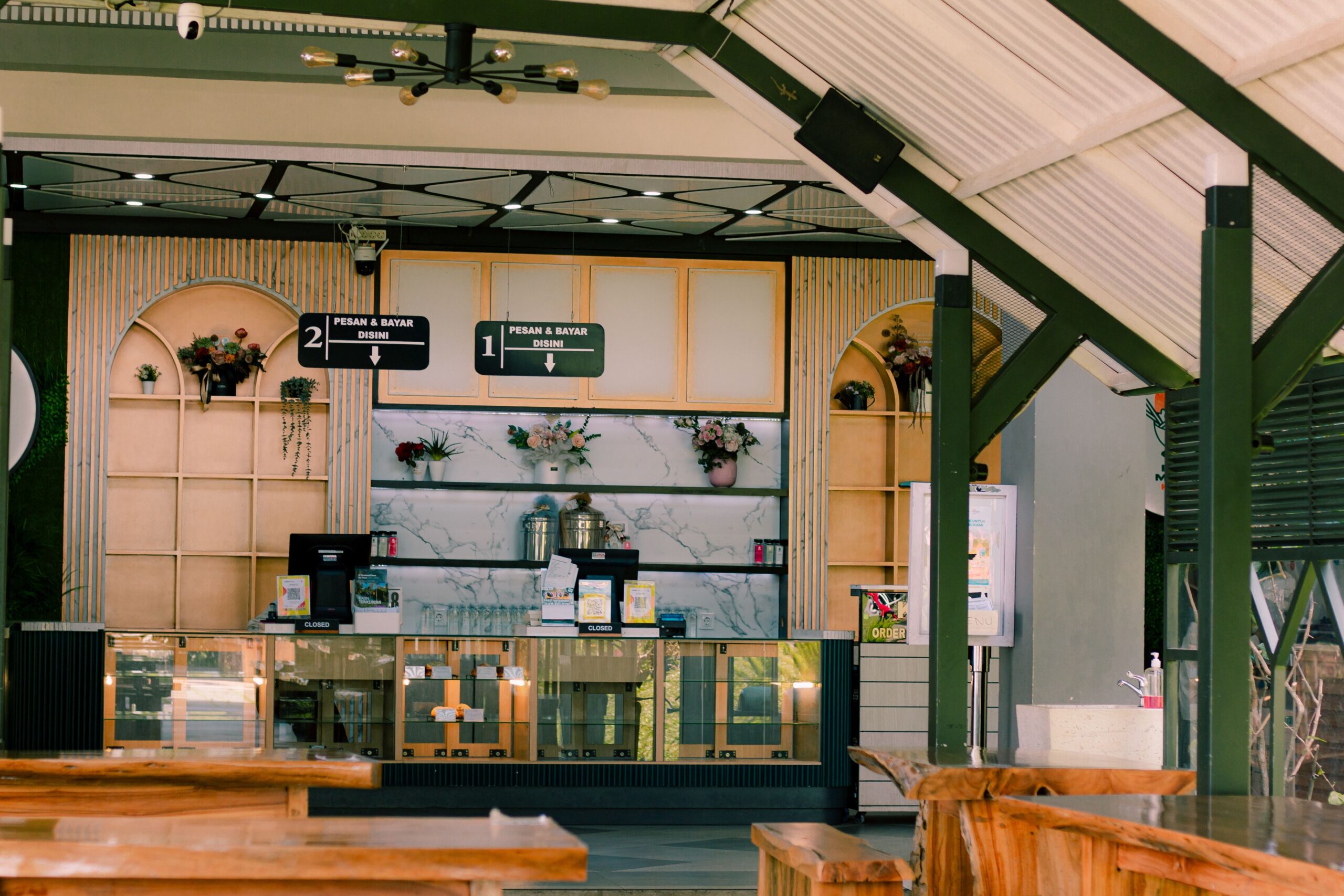 A Food Lover’s Guide to The Restaurant Amaro: Instagram Dining in Bandung