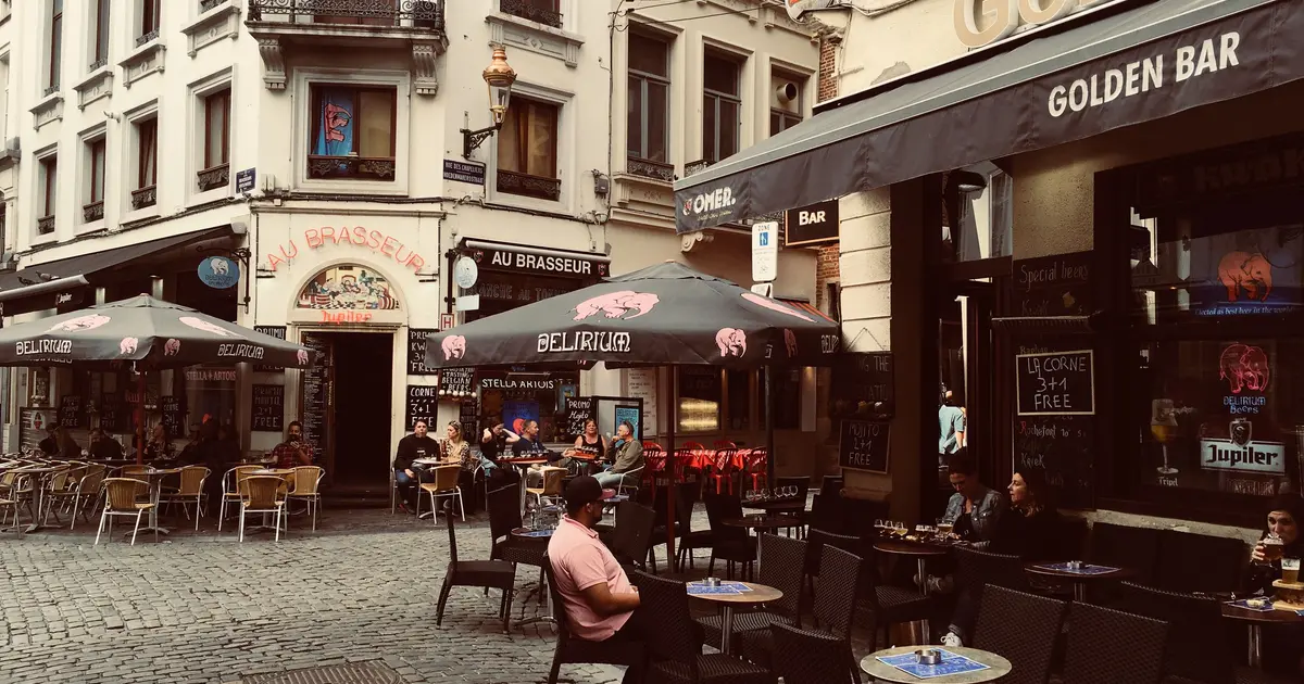 Review Cafe Brussels di Cafe Leffe, Brussels: Menikmati Cita Rasa Autentik Belgia dengan Harga Terjangkau
