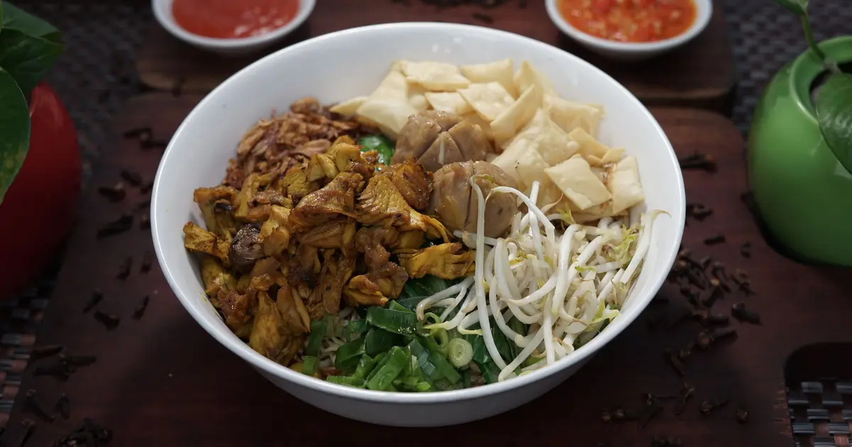 Kuliner Indonesia: Review Mie Gomak Simalungun di Simalungun, Pengalaman Bersantap Unik yang Wajib Masuk Bucket List