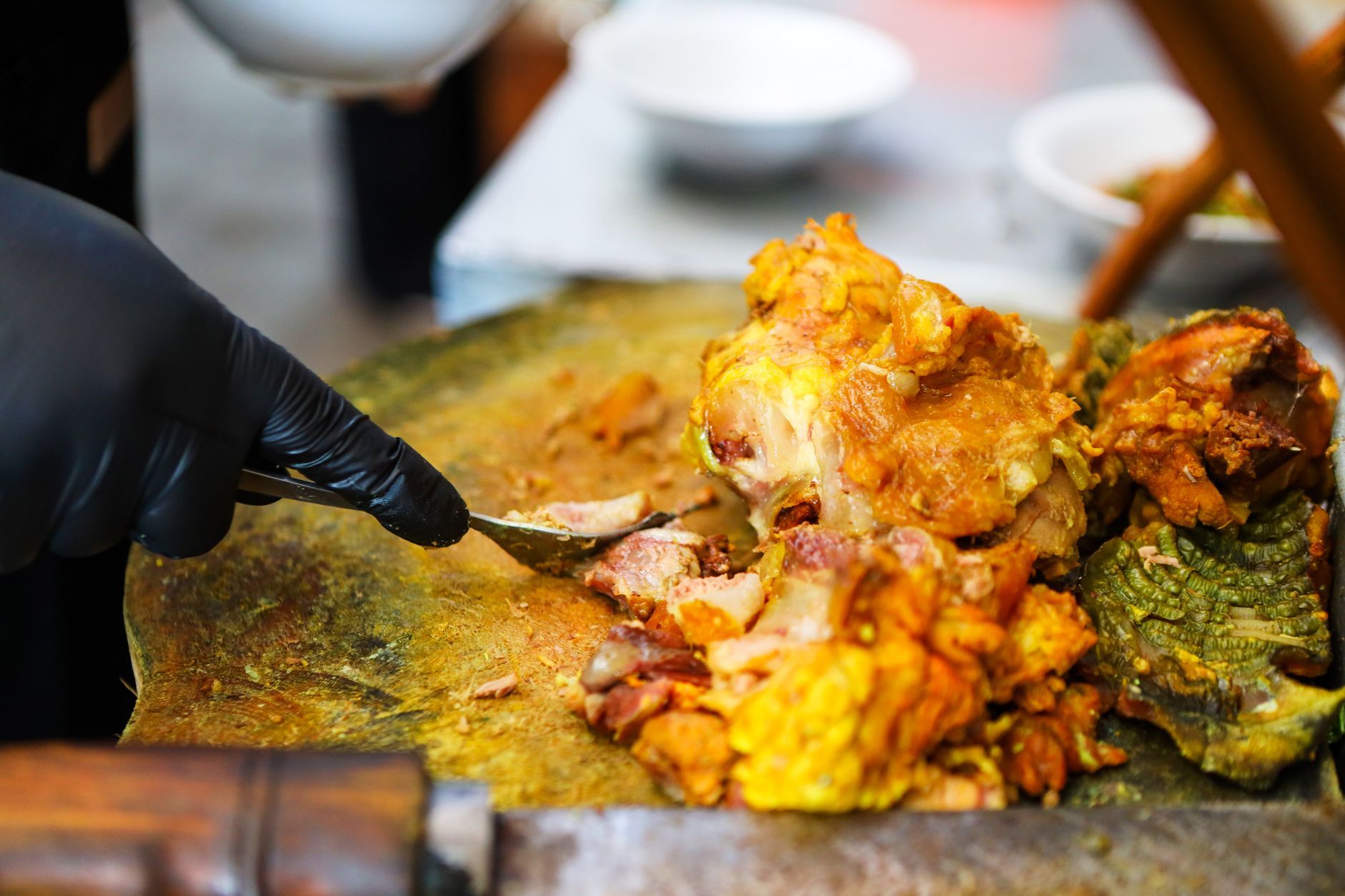 Warung Babi Guling Ibu Oka Bali Hidden Gem Info Hub: Babi Guling Menu, Hours, Prices, and Balinese Heritage Food Tips 2026