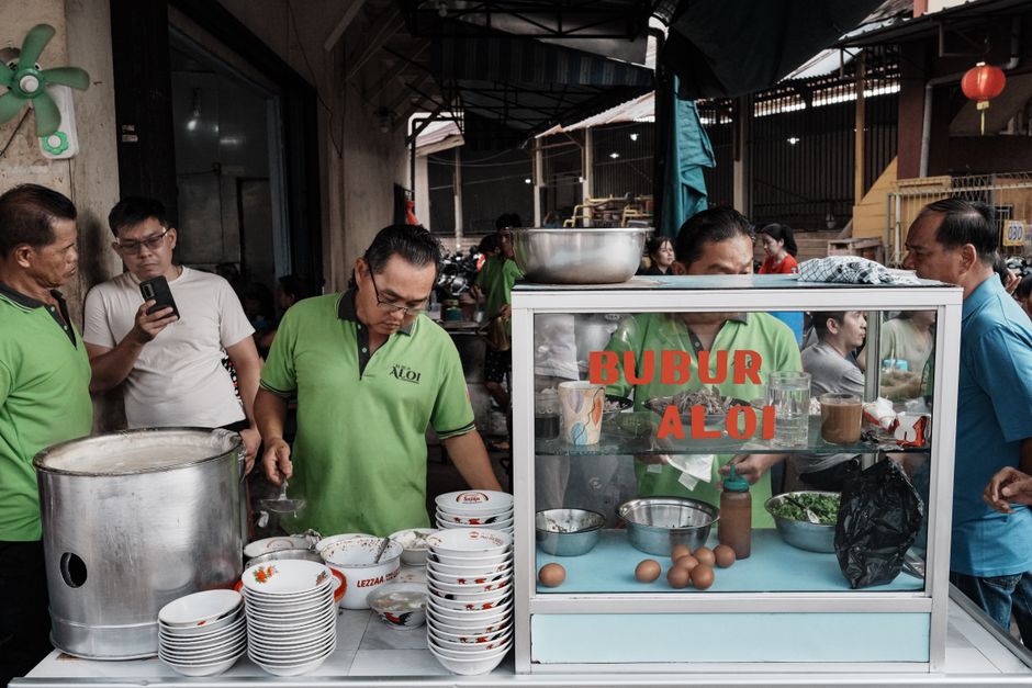 Warung Bubur Pedas Pontianak Pontianak Info: Bubur Pedas Menu & Tips