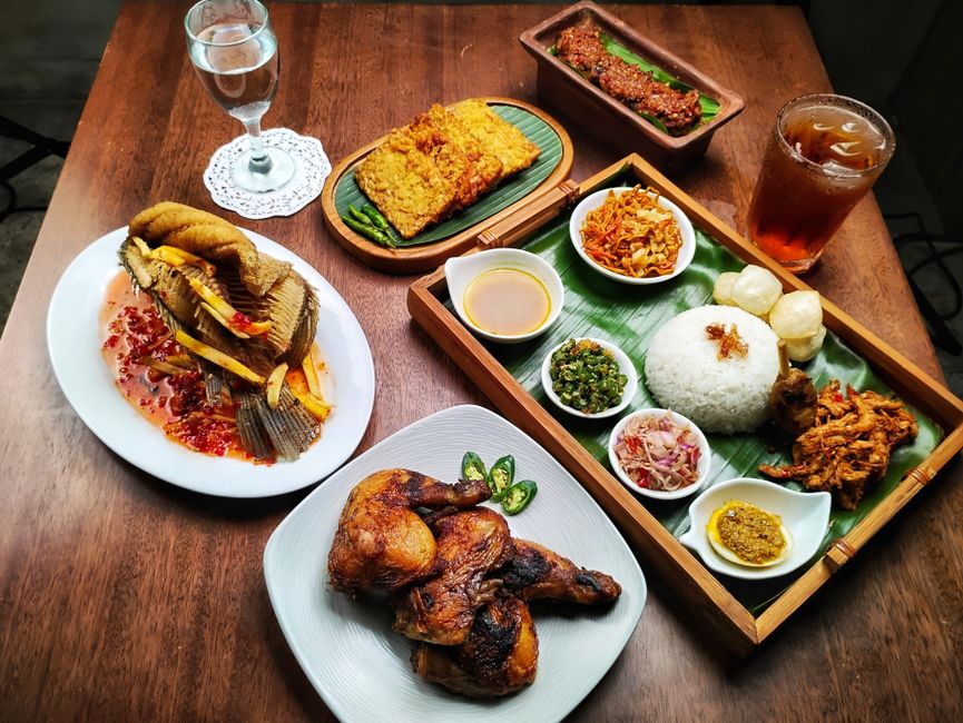 Complete Warung Ikan Bakar Flores Maumere Guide: Ikan Bakar